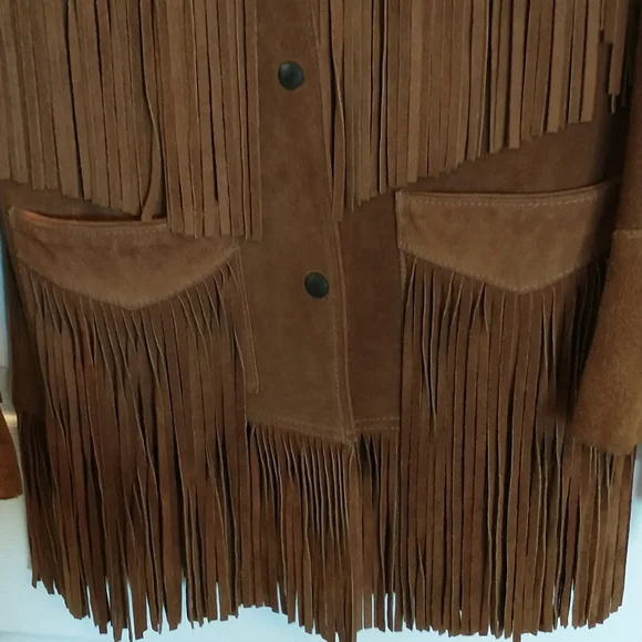 🤠Vintage Western brown suede leather fringe jacket!! Authentic and beautiful! - Picture 3 of 9